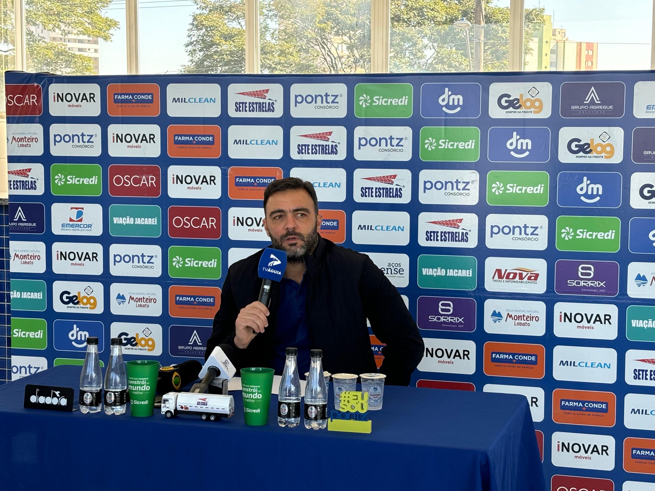 Bruno Constantino, diretor-executivo da SAF do São José, em coletiva sobre planos para 2025