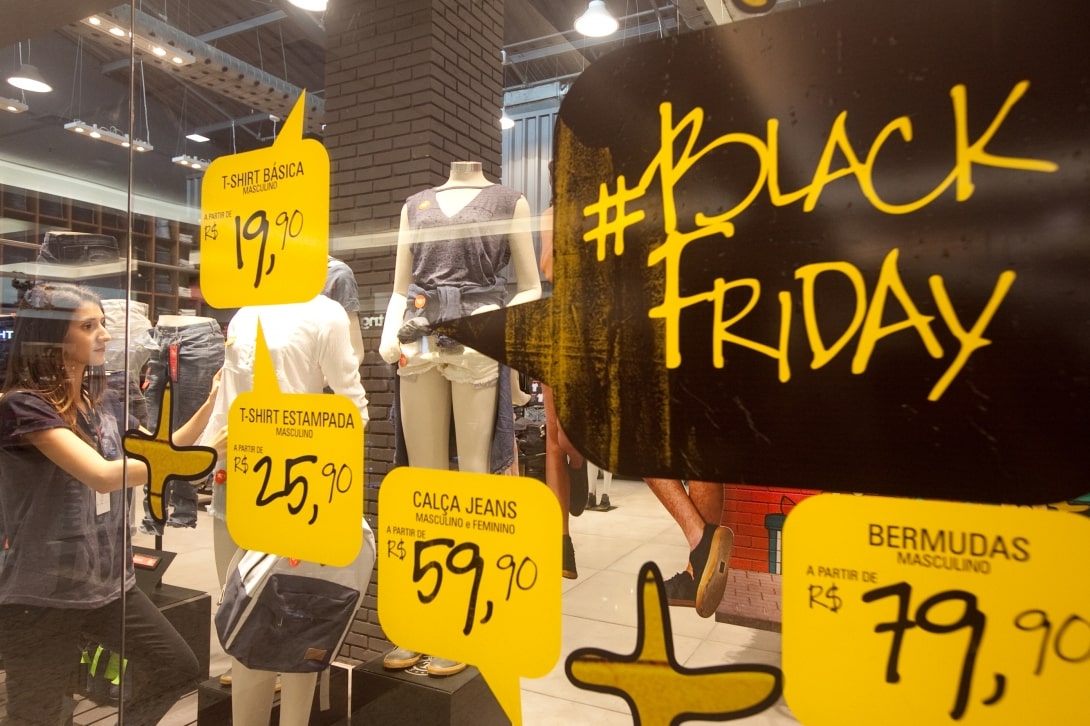 Shopping de cidades da região oferecem até 90% de desconto na Black Friday