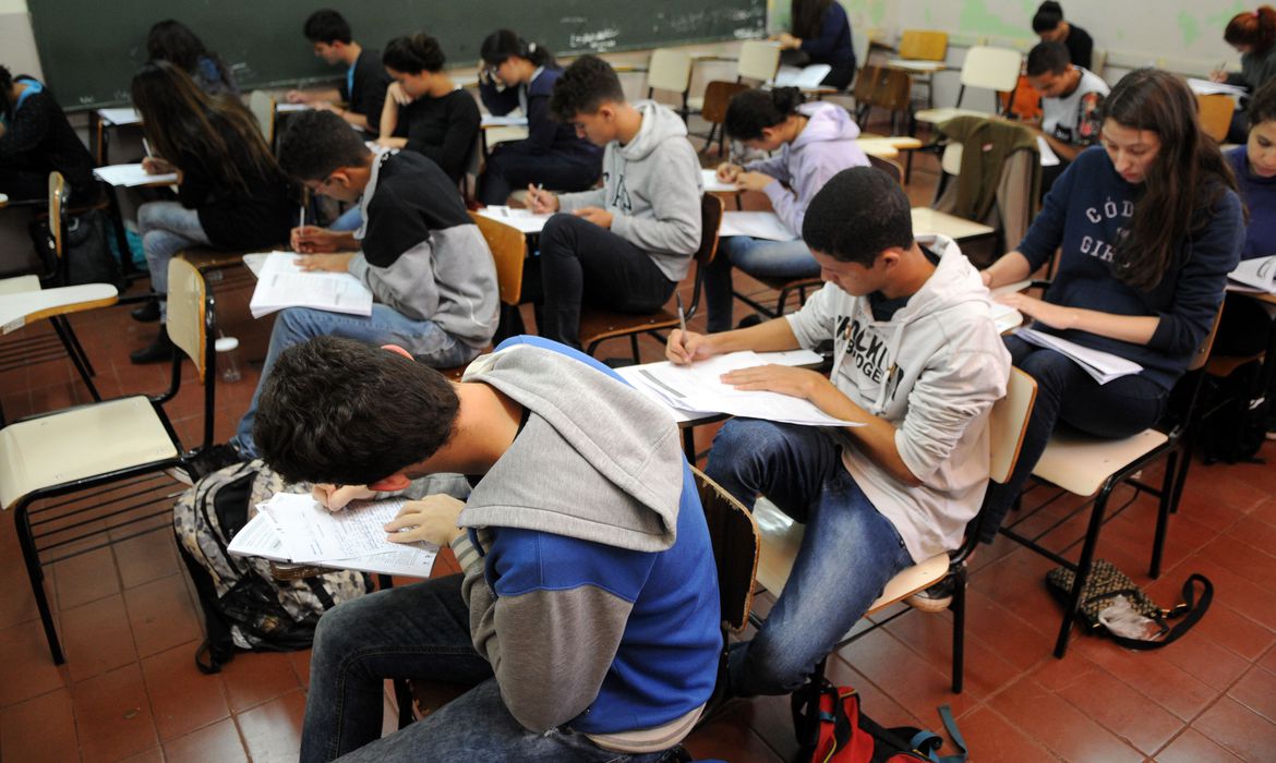 Presidente altera legislação do Programa Universidade para Todos
