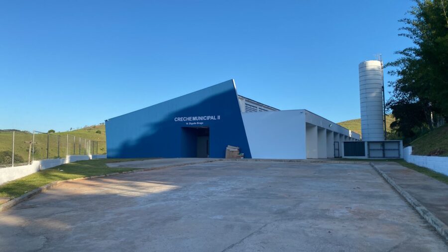 Santa Branca inaugura creche municipal