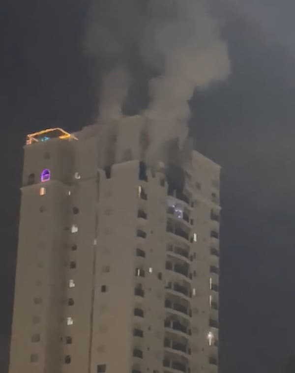 Apartamento pega fogo no Jardim Esplanada