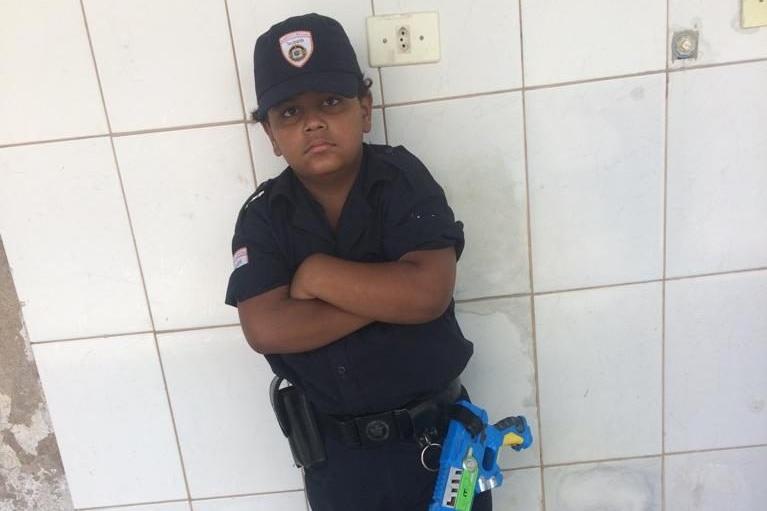 Menino ganha ‘festa de aniversário’ da GCM em Taubaté