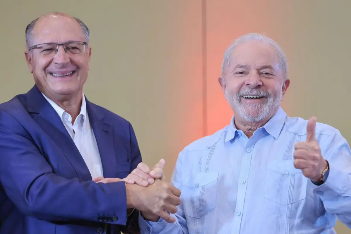 Ao lado de Alckimin, Lula vai iniciar o seu novo mandato no dia 1° de janeiro de 2023
