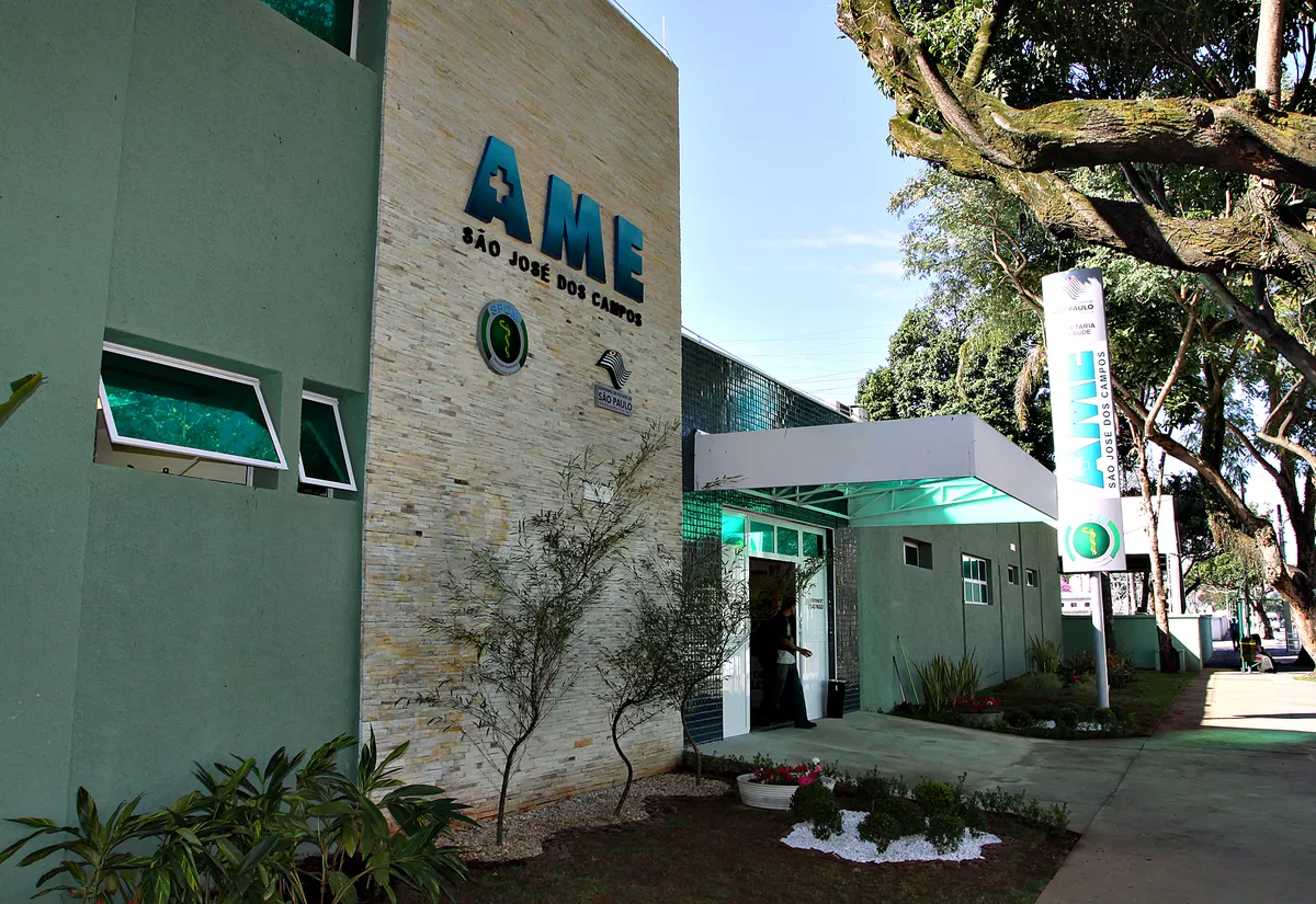 Fachada do AME de São José dos Campos