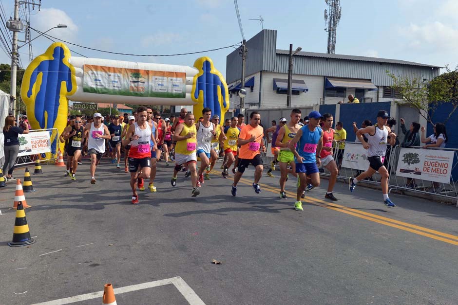 corrida de rua do distrito de Eugênio de Melo desse ano comemora o aniversário de 145 anos do distrito