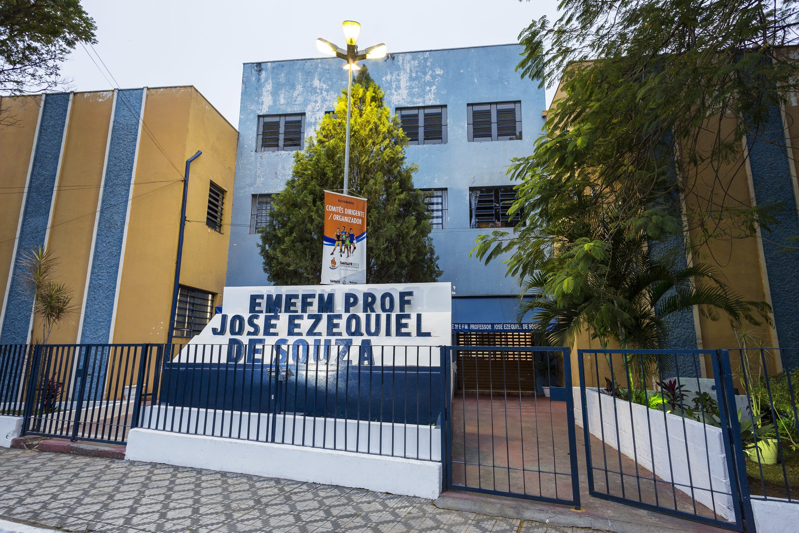 EMEFM Prof. José Ezequiel de Souza faz parte do ensino médio da rede municipal de Taubaté