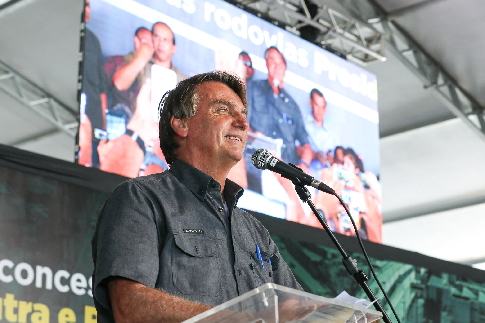 Jair Bolsonaro durante cerimônia de Concessão da Rodovia Presidente Dutra e Rio-Santos, em São José dos Campos