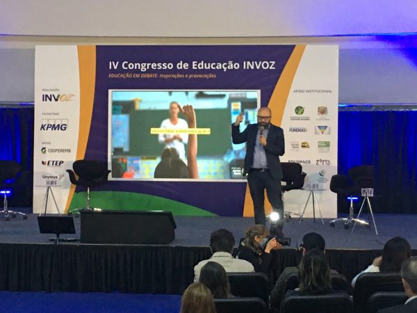 Palco do IV Congresso de Educação INVOZ