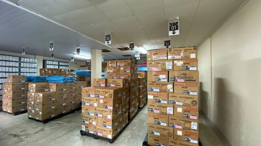 Logistica das urnas eletrônicas na Região Metropolitana do Vale do Paraíba