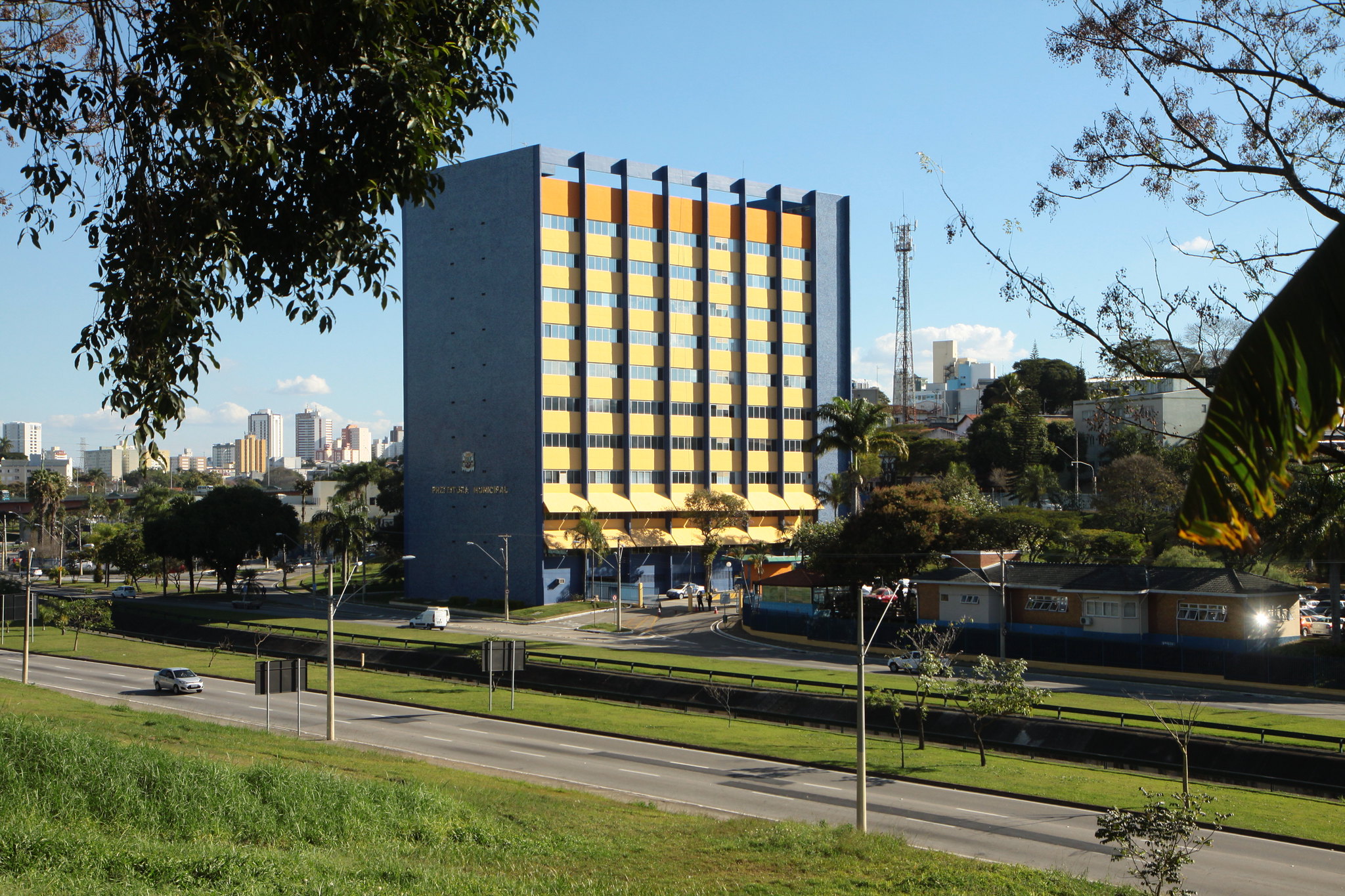 imagem mostra paço municipal de são josé dos campos