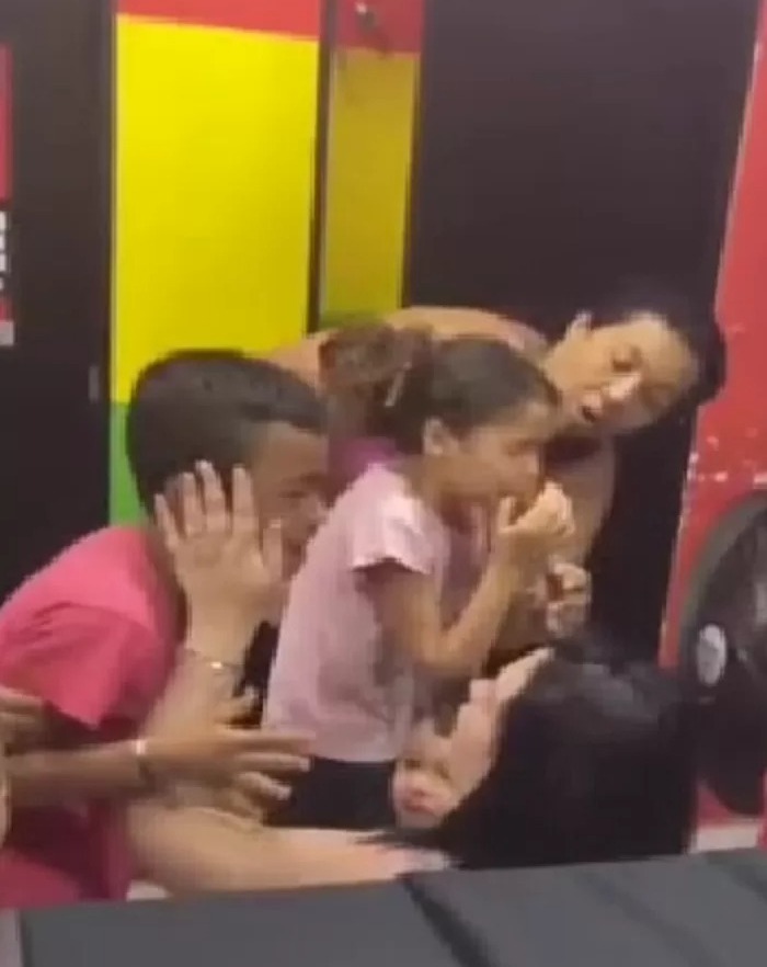 Festa de dia das crianças termina em confusão no Campos dos Alemães