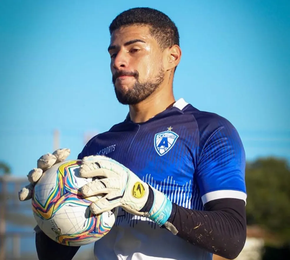 Ariel Luciano, novo goleiro do São José EC