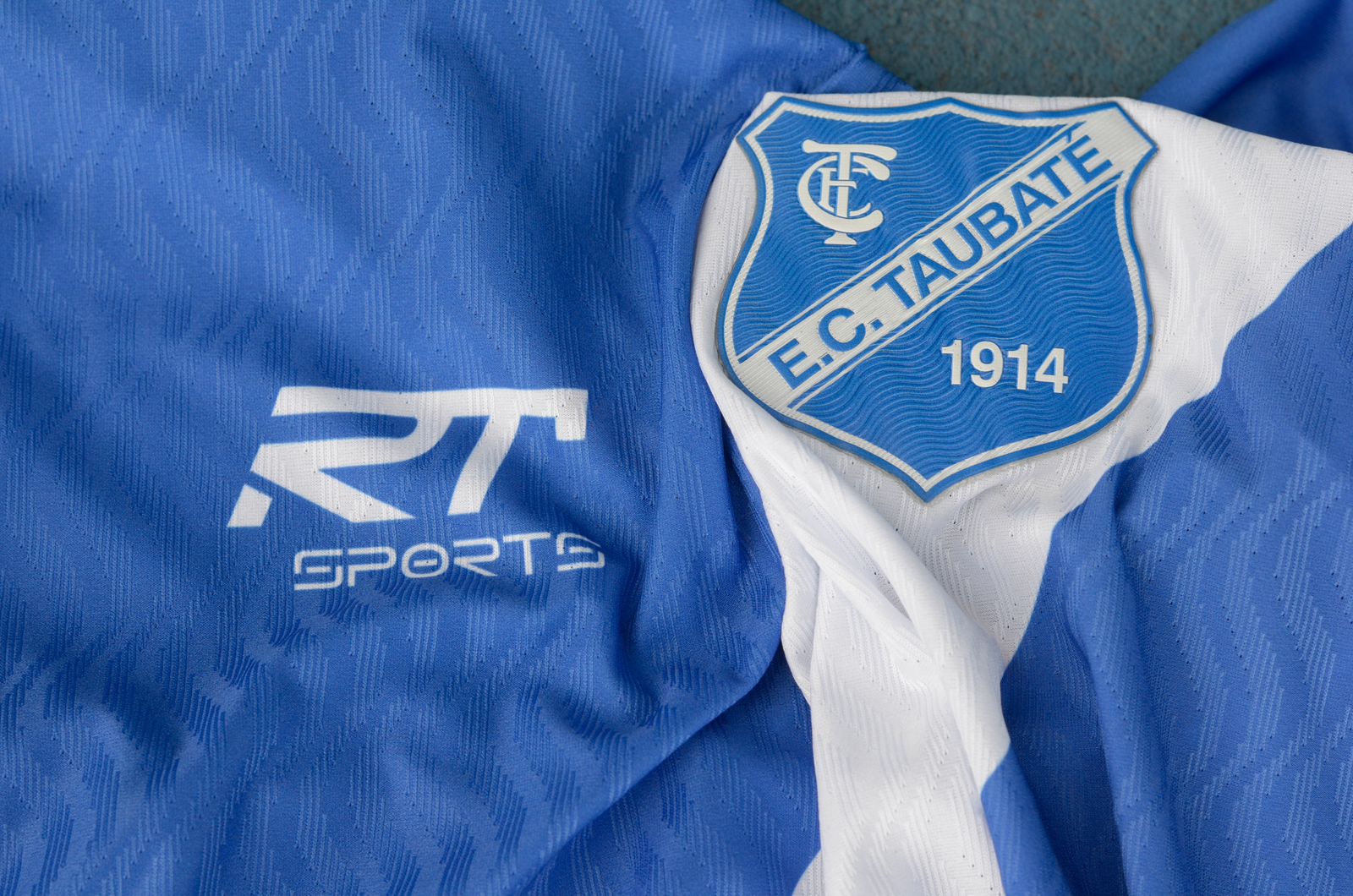 Camisa azul do EC Taubaté para a temporada 2023
