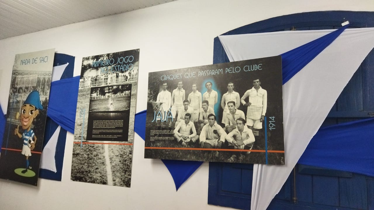 Exposição Esporte Clube Taubaté 108 anos no espaço de exposição temporária “Francisco Leopoldo e Silva”