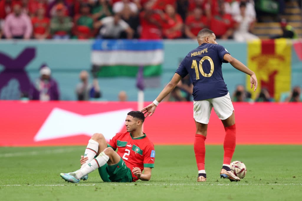 Companheiros no Paris Saint-Germain, Hakimi e Mbappe