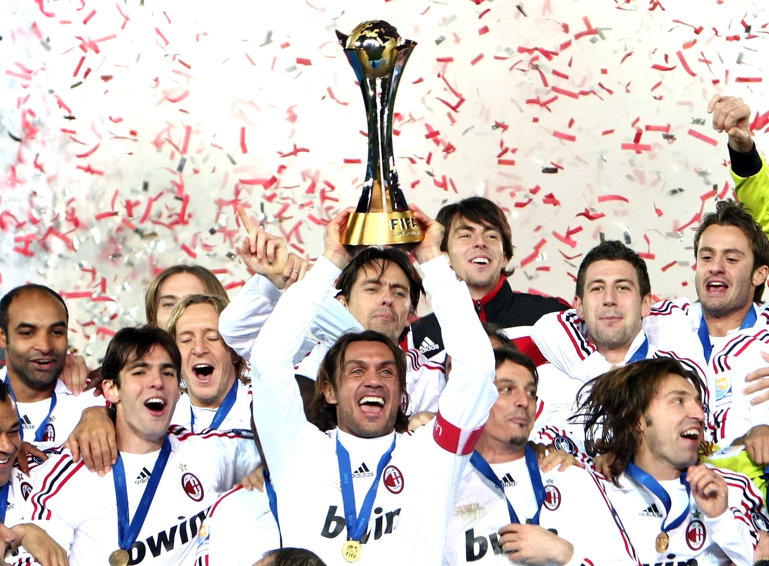 Jogadores do Milan comemoram conquista do Mundial de Clubes de 2007