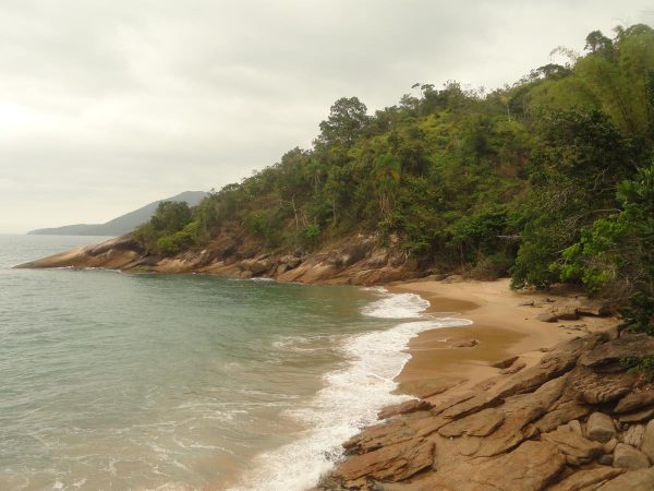 praia da xandra em ubatuba