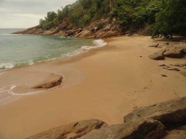 praia da xandra em ubatuba