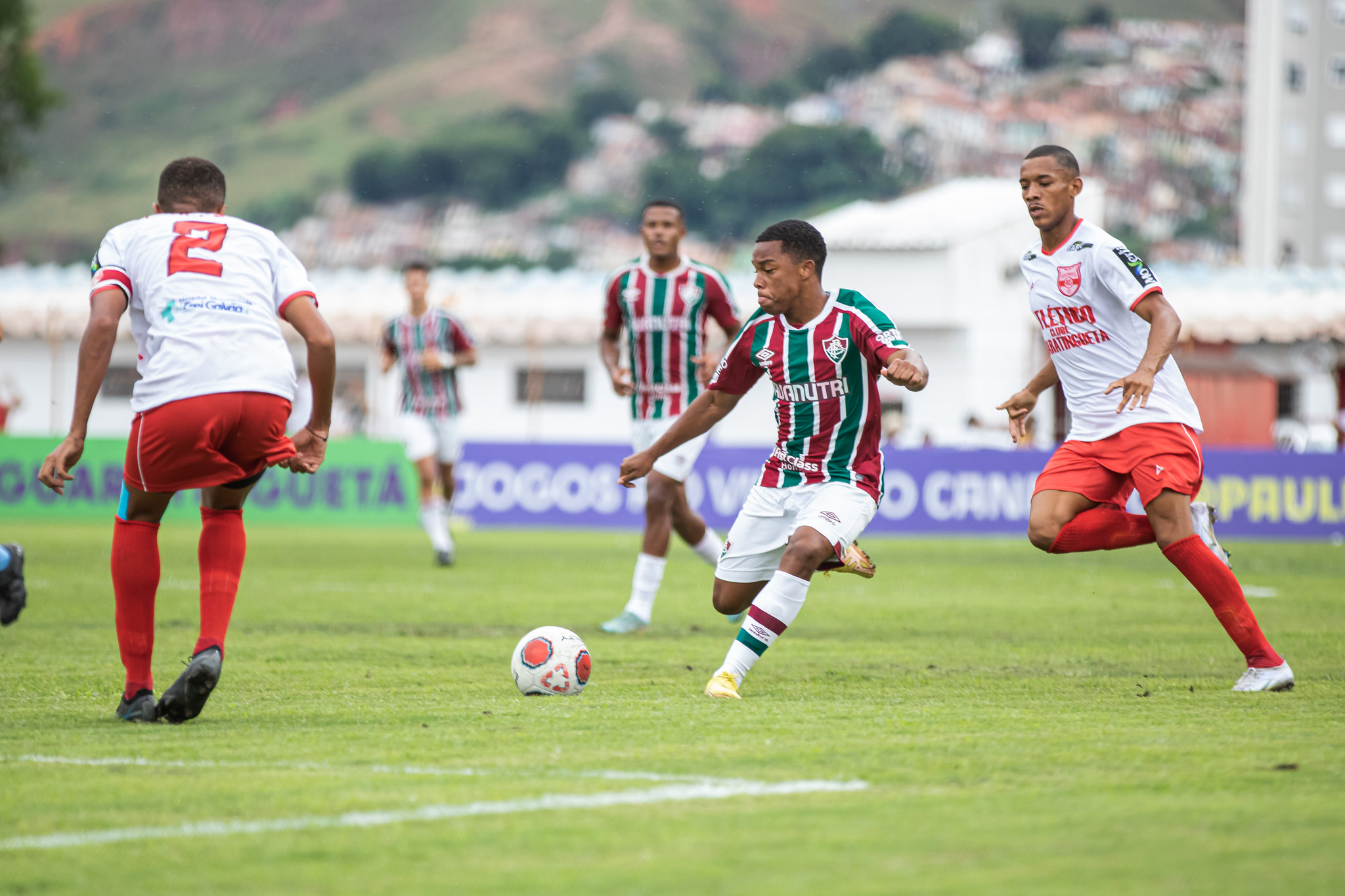 Jogo entre Atlético Guaratinguetá e Fluminense pela Copinha