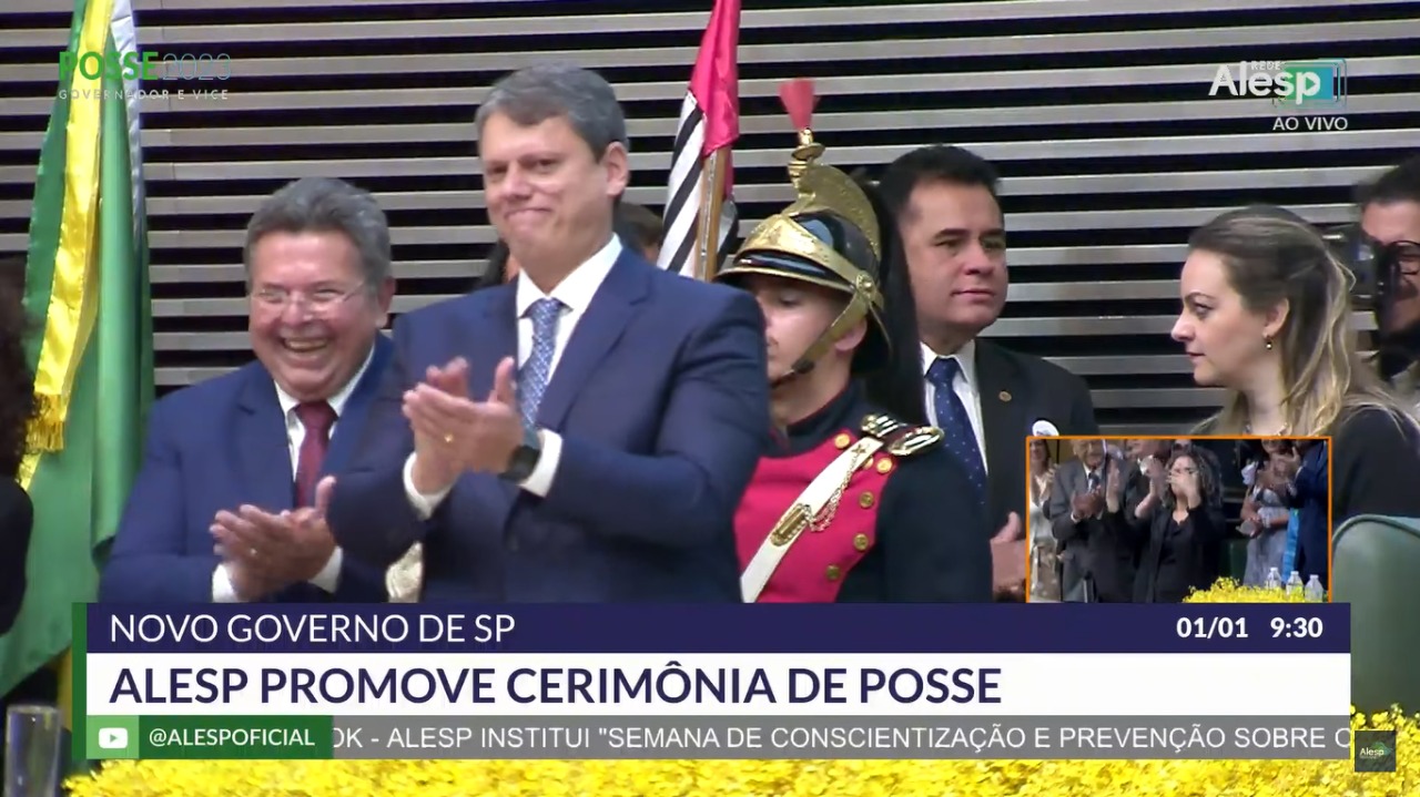 tarcísio de freitas durante cerimônia de posse na alesp