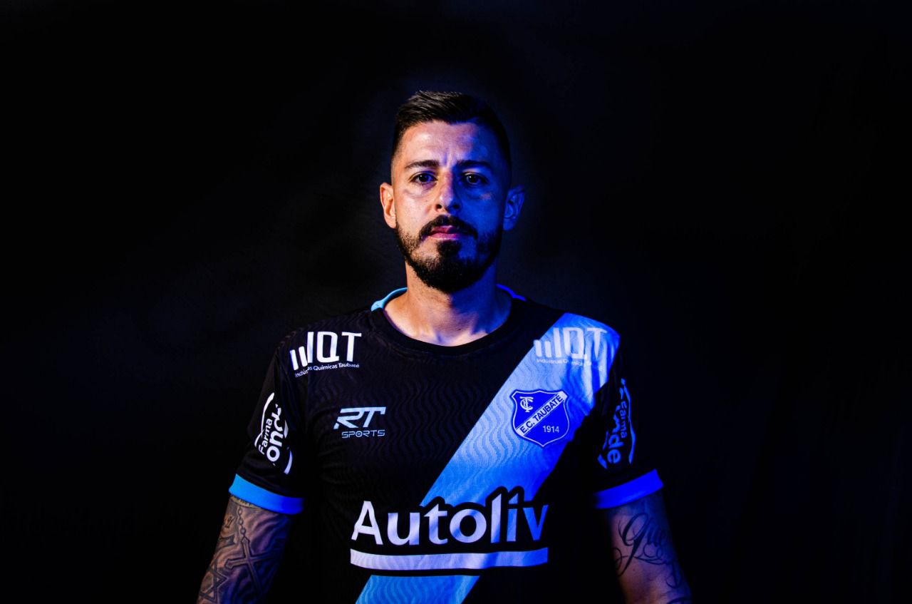 Nova camisa de goleiro do EC Taubaté