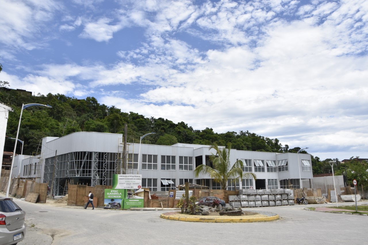 Construção da ETEC (Escola Técnica Estadual) de Ilhabela