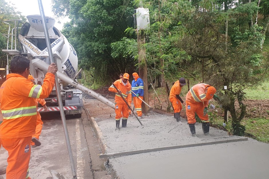 Trecho das obras da ciclovia do distrito de São Francisco Xavier, na região norte de São José dos Campos
