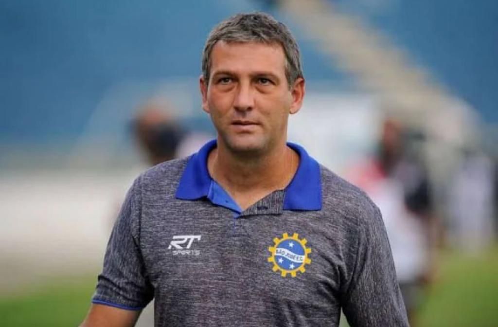 ricardo costa, novo treinador do são josé