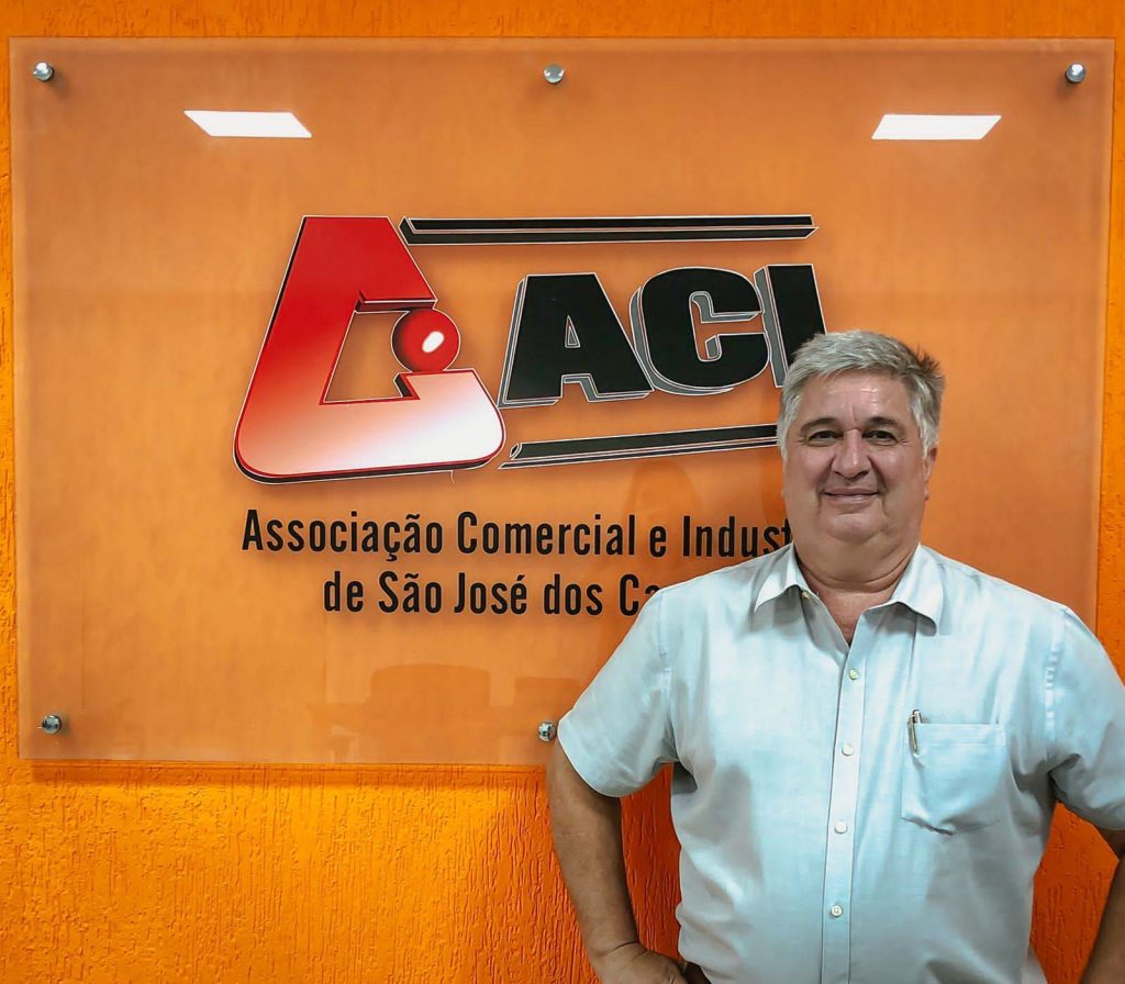 imagem do novo presidente da ACI Sidiney Peruchi; foto ilustra matéria sobre ACI de SJC elege novo presidente nesta quarta (23)