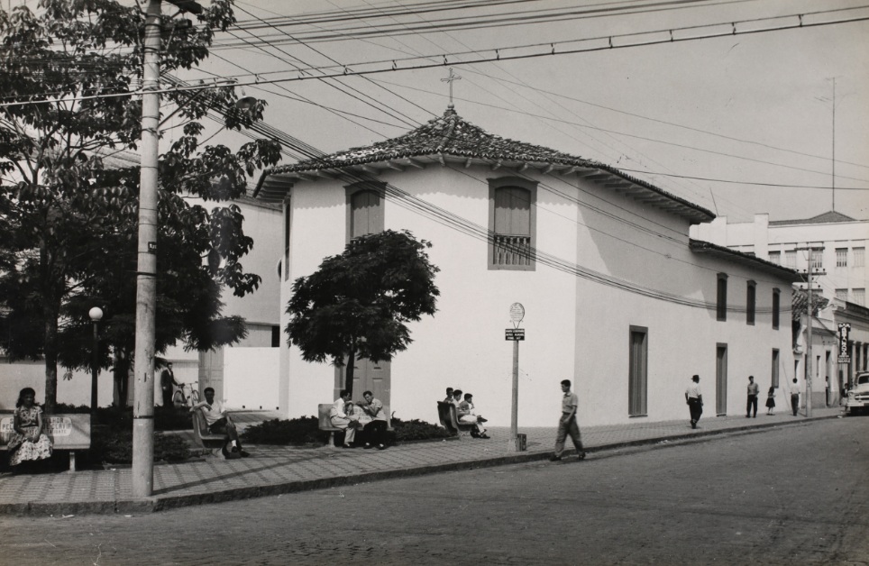 foto antiga da Capela do Pilar