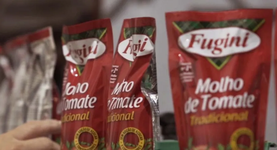 imagem de molhos de tomate; foto ilustra matéria sobre Marca Fugini está liberada para fabricar novamente os produtos