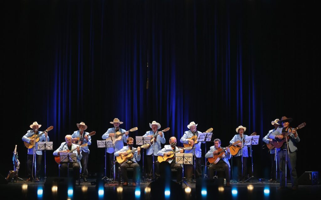 “Sábados Musicais” recebe o premiado Grupo de Viola Caipira Cordas da Mantiqueira