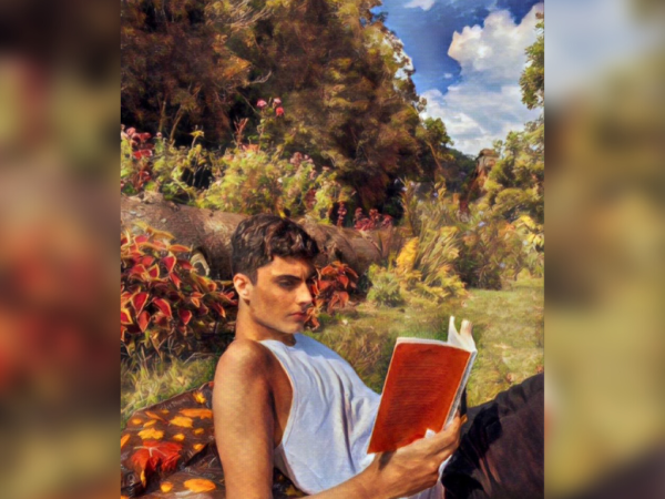Um dos quadros da exposição Kocmoc, de Fabrício Correia, que estará disponível no CenterVale Shopping, em São José dos Campos; foto mostra um homem com regata branca, com um livro em mãos, sentado em uma pedra, com área verde ao fundo.