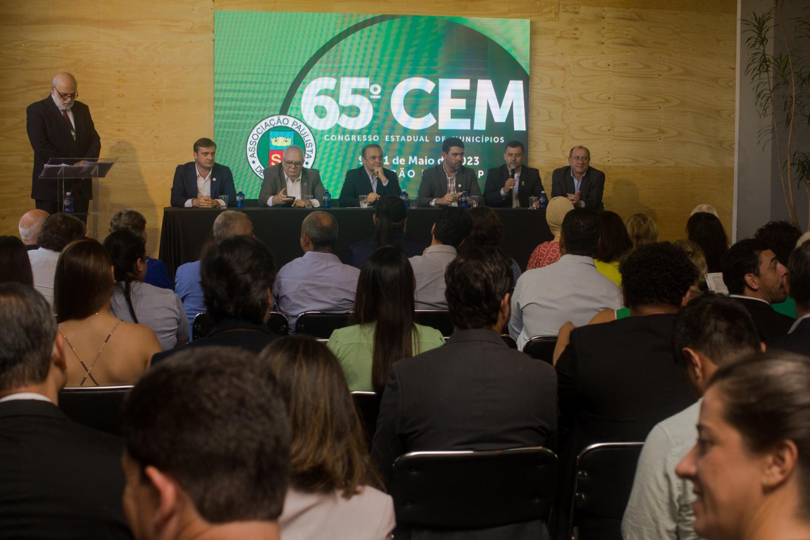 Região Metropolitana do Vale do Paraíba e Litoral Norte marca presença no 65º Congresso Estadual de Municípios