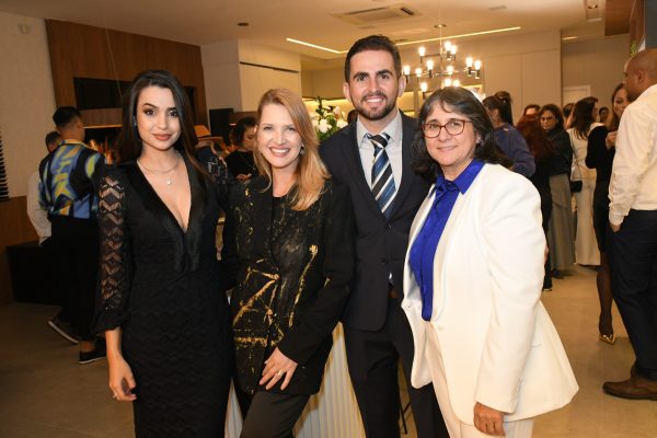 Família dona da Boa Esperança Movelaria e assessora deles