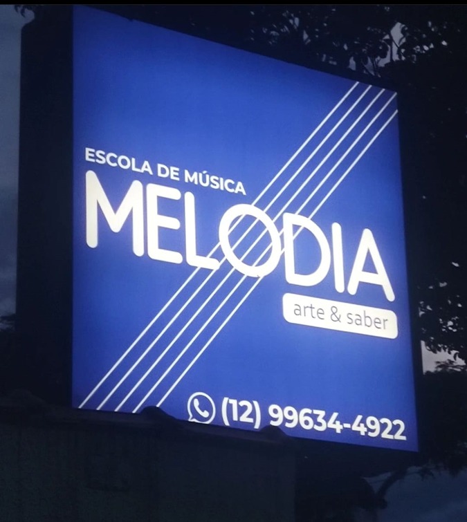 img-responsive Escola de Música Melodia