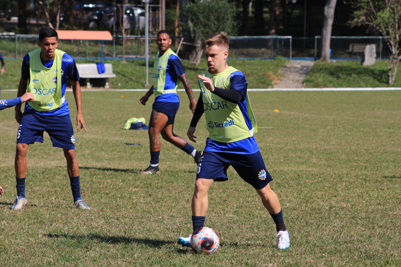 jogadores do são josé em treino para a copa paulista