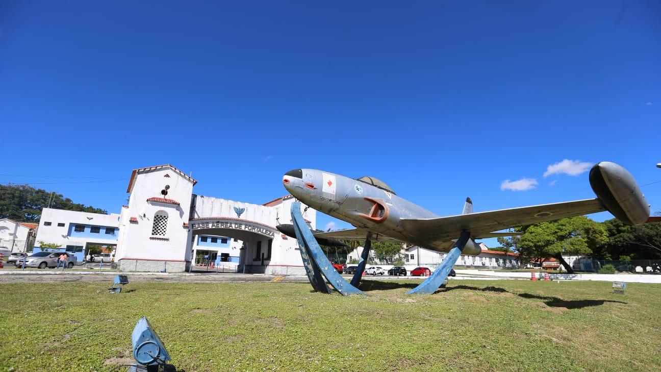 entrada da base aérea de fortaleza, no ceará, que vai ganhar uma nova unidade do ita; sjc não será mais a única a contar com o instituto