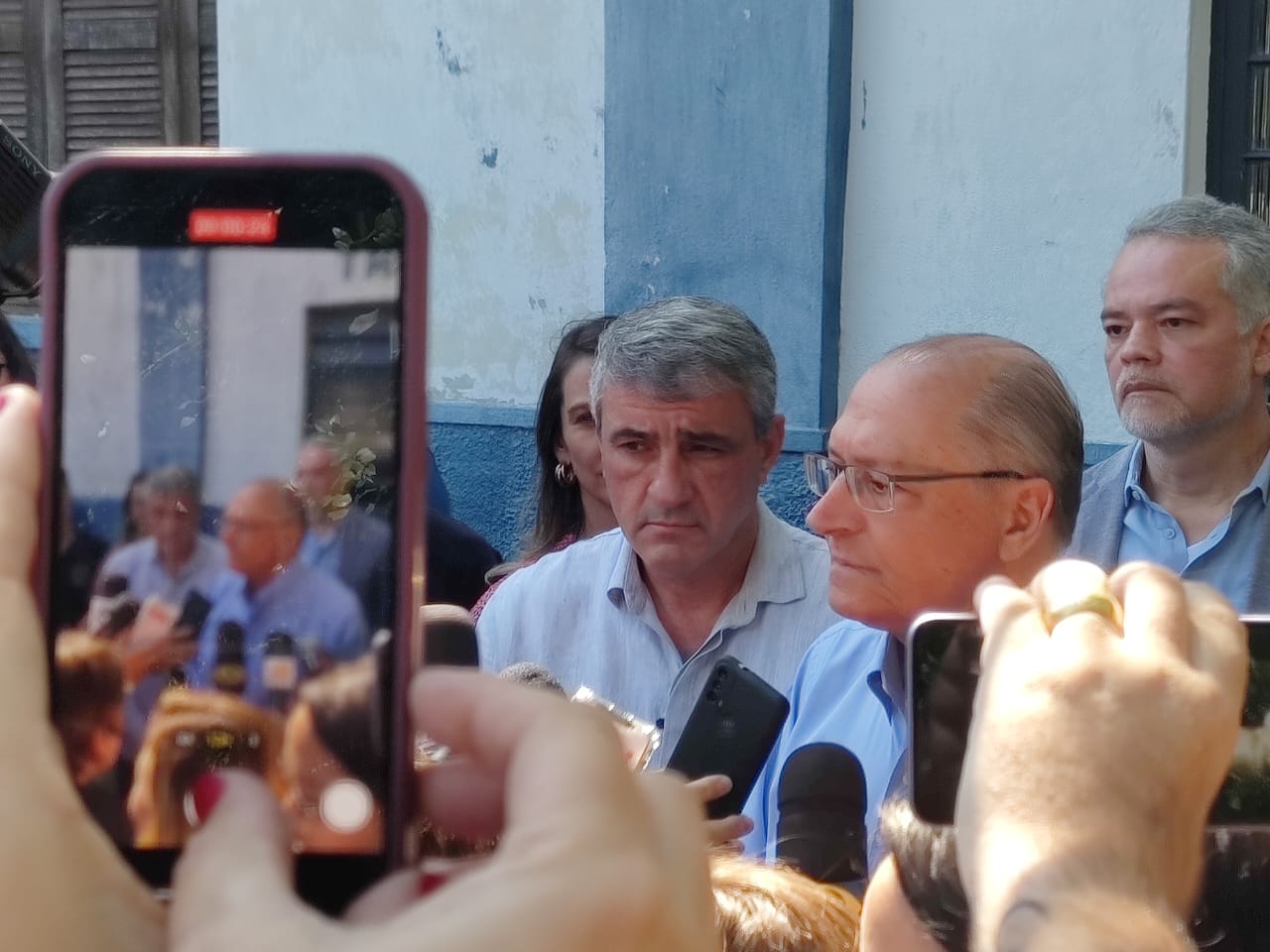 Geraldo Alckmin e José Saud em coletiva sobre o HMUT