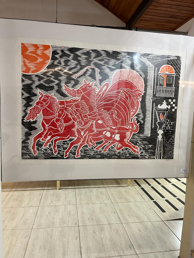 Obra colorida na Casa da Xilogravura