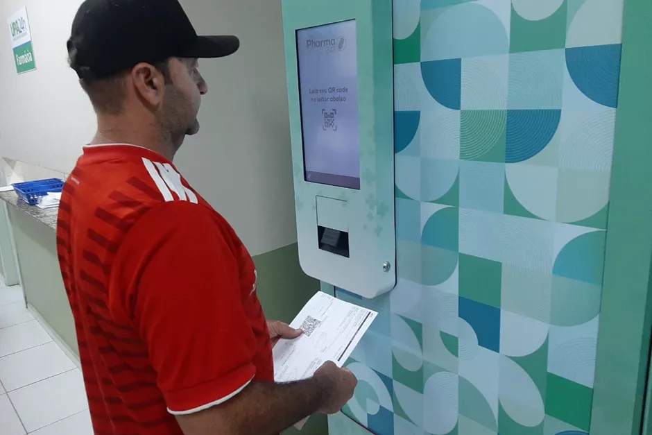 Dispositivo eletrônico que dispensa medicamentos na UPA do Campo dos Alemães; em breve outras UPA's devem receber o sistema