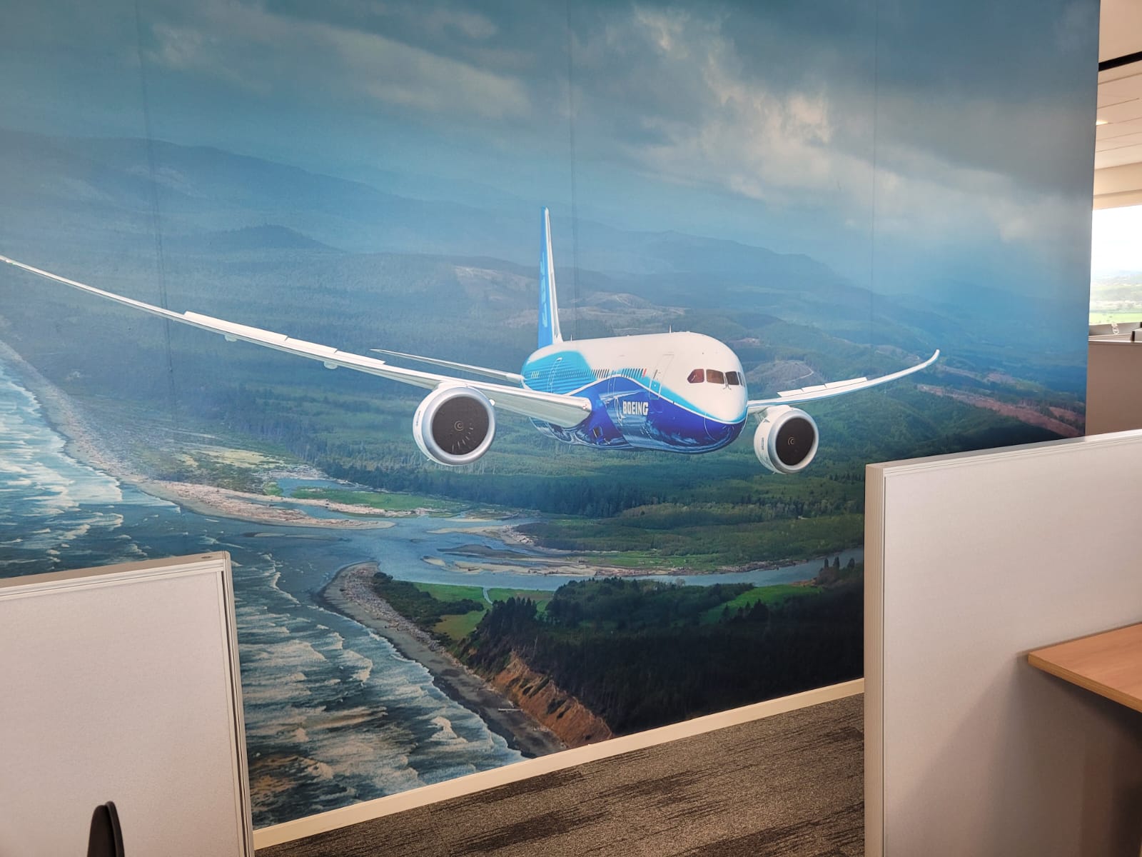 Escritório da Boeing, que realizou inauguração de centro de tecnologia e engenharia em São José