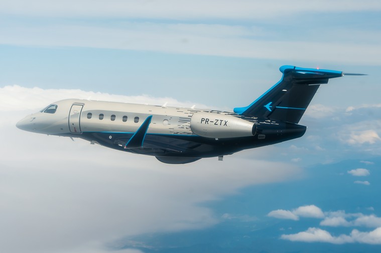Aeronave Praetor 600 da Embraer, utilizada em teste de combustível sustentável SAF