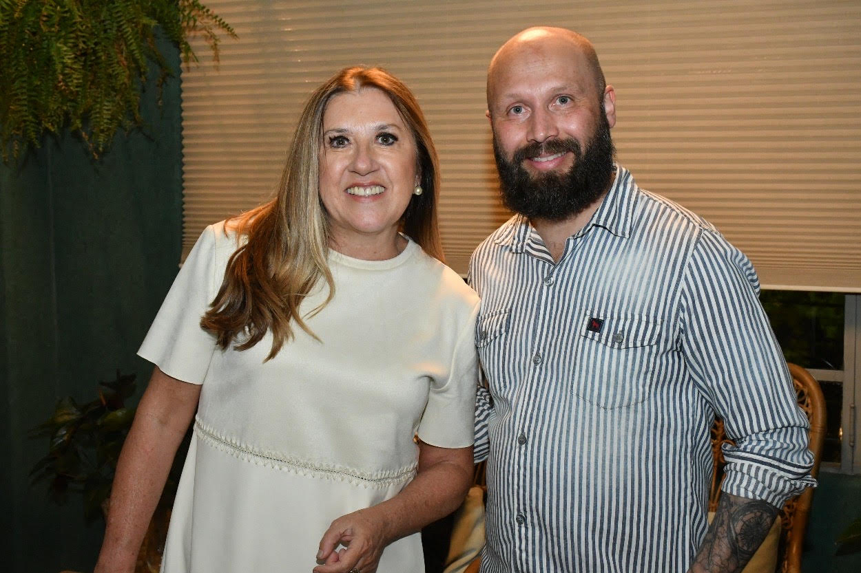 Carmem Alvim com André Barbedo (Foto: Gilberto Freitas)