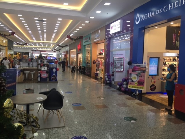 Corredor de shopping Jardim Oriente; onde joalheria foi furtada