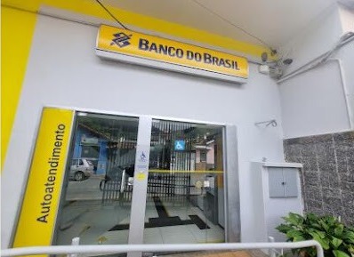 Agência bancária que teve armas furtadas no centro de Santo Antônio do Pinhal