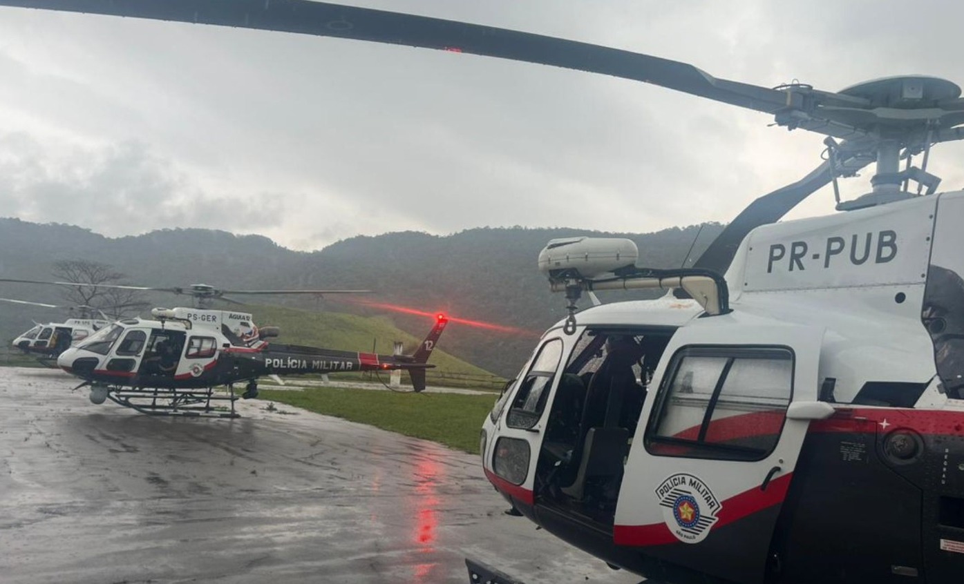 Tempo atrapalha resgate dos corpos de vítimas helicóptero encontrado em Paraibuna