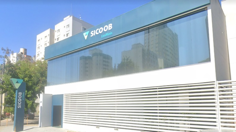 Agência do Sicoob, alvo de furto na Vila Adyana em São José