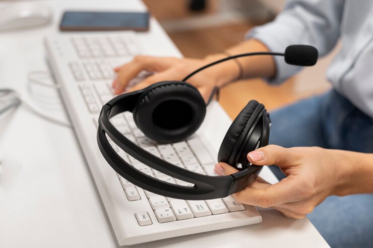 Maior parte das vagas de trabalho em São José são para a área de telemarketing