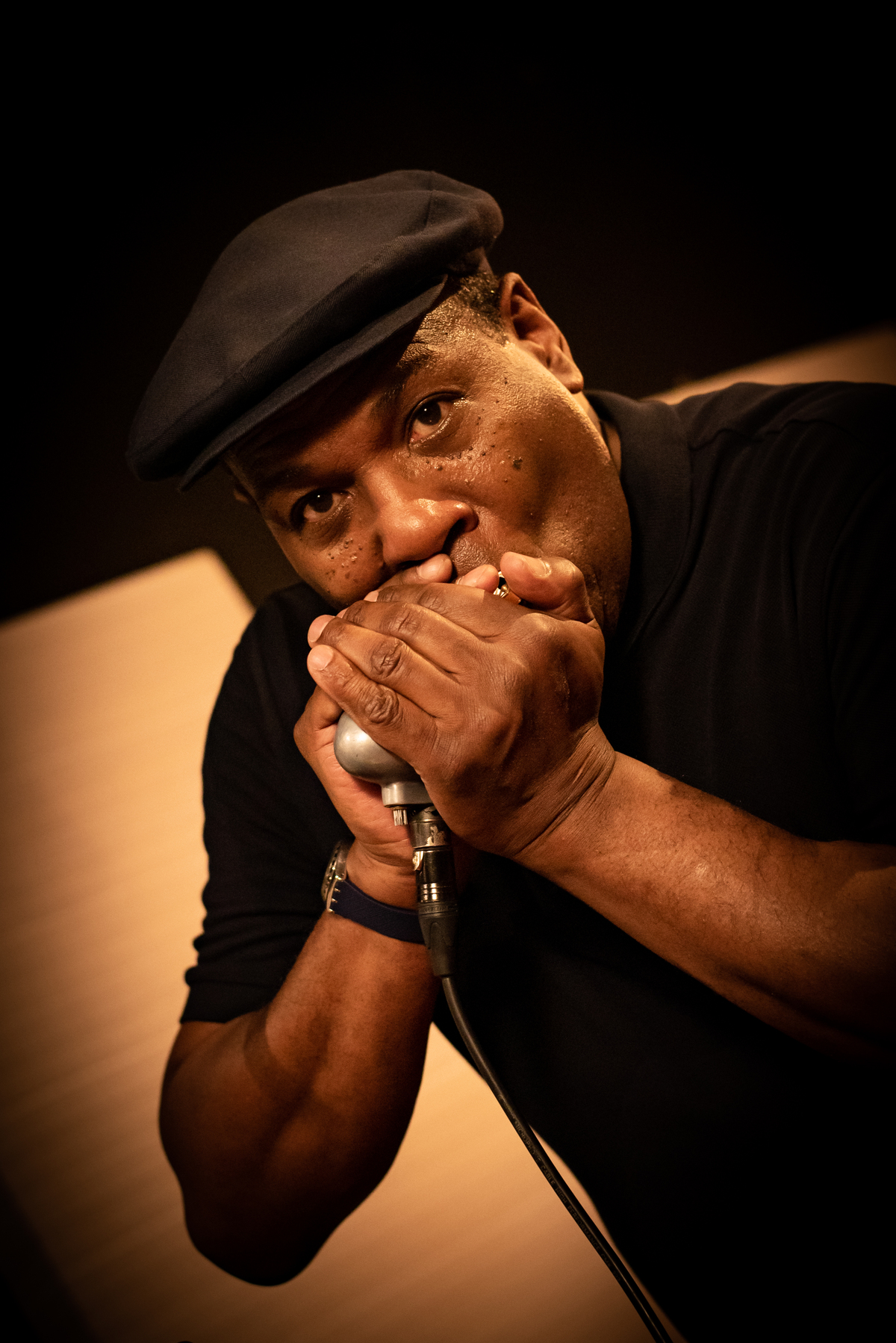 Keith Dunn participa de show do Clube do Blues em Jacareí